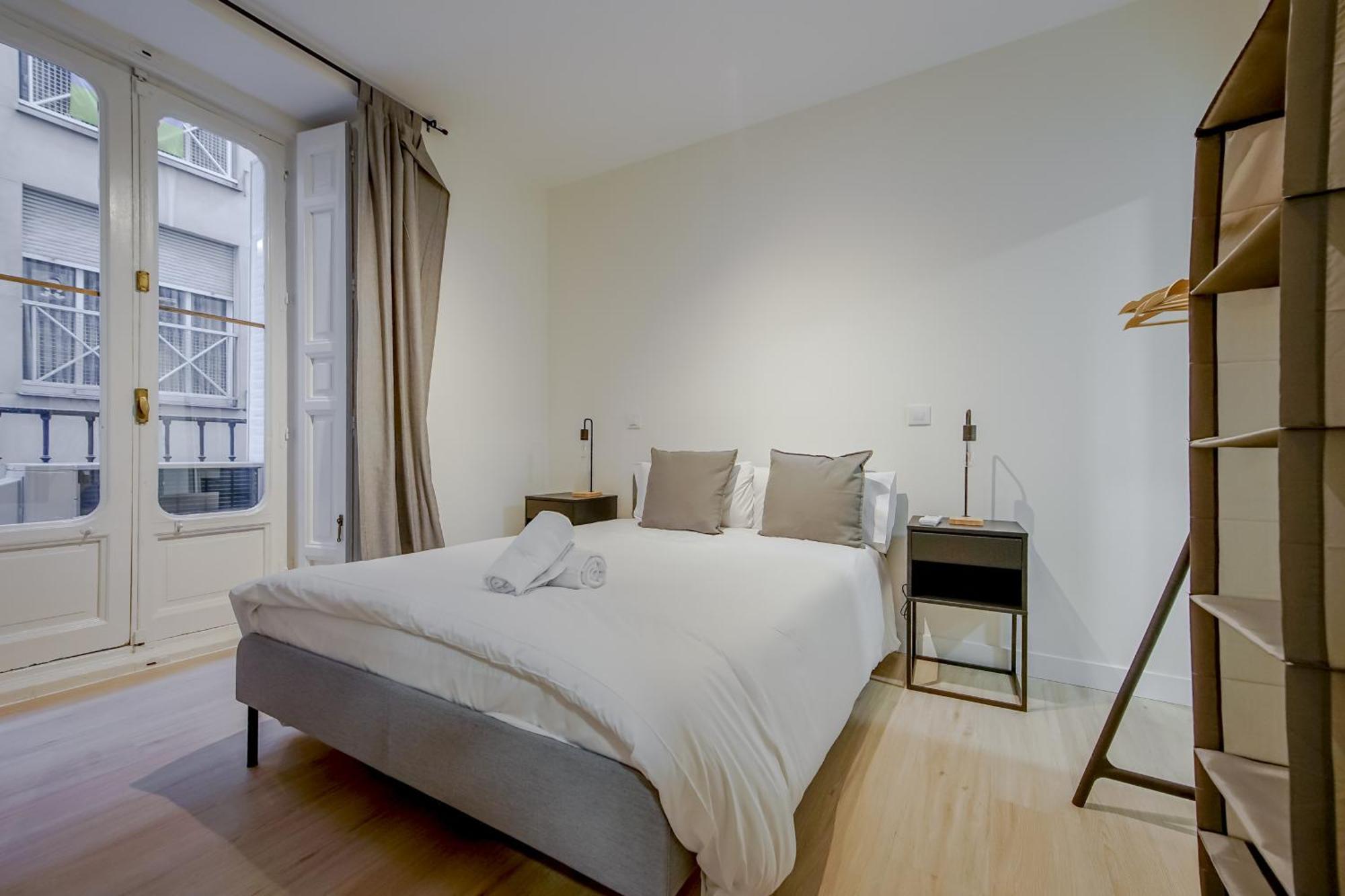Cozy&New Apartment Para 6Pax En La Plaza De Tirso - Madrid E1 Экстерьер фото