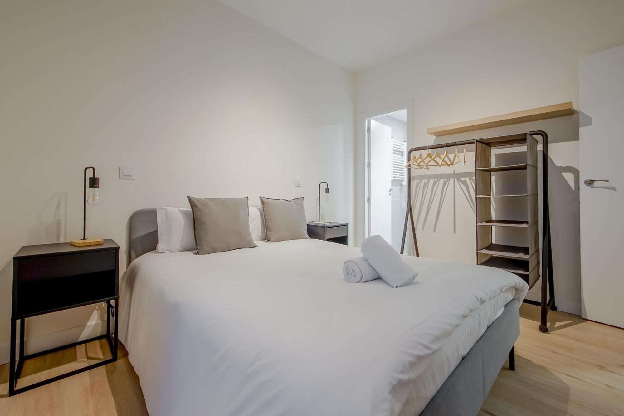 Cozy&New Apartment Para 6Pax En La Plaza De Tirso - Madrid E1 Экстерьер фото