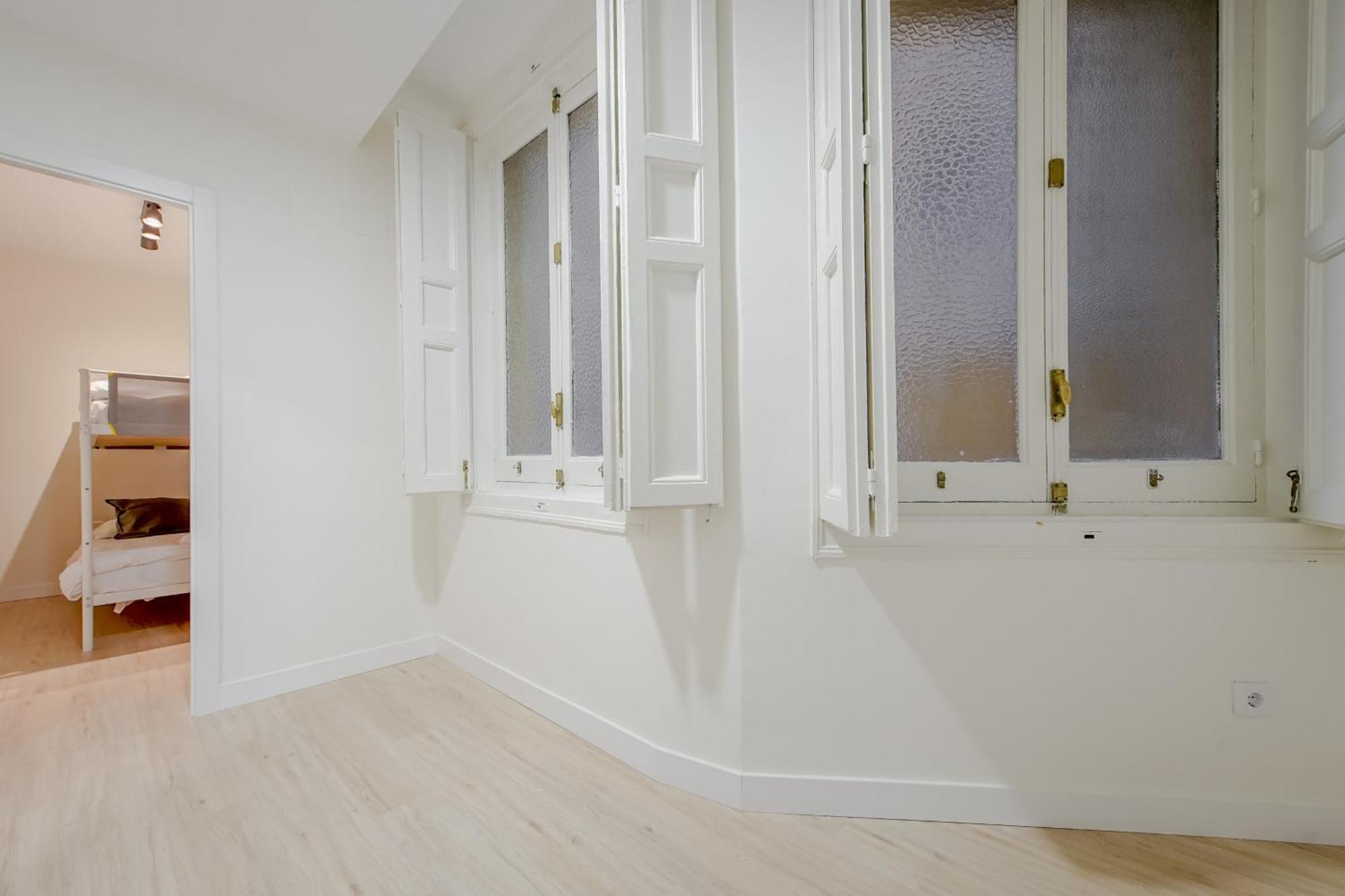 Cozy&New Apartment Para 6Pax En La Plaza De Tirso - Madrid E1 Экстерьер фото