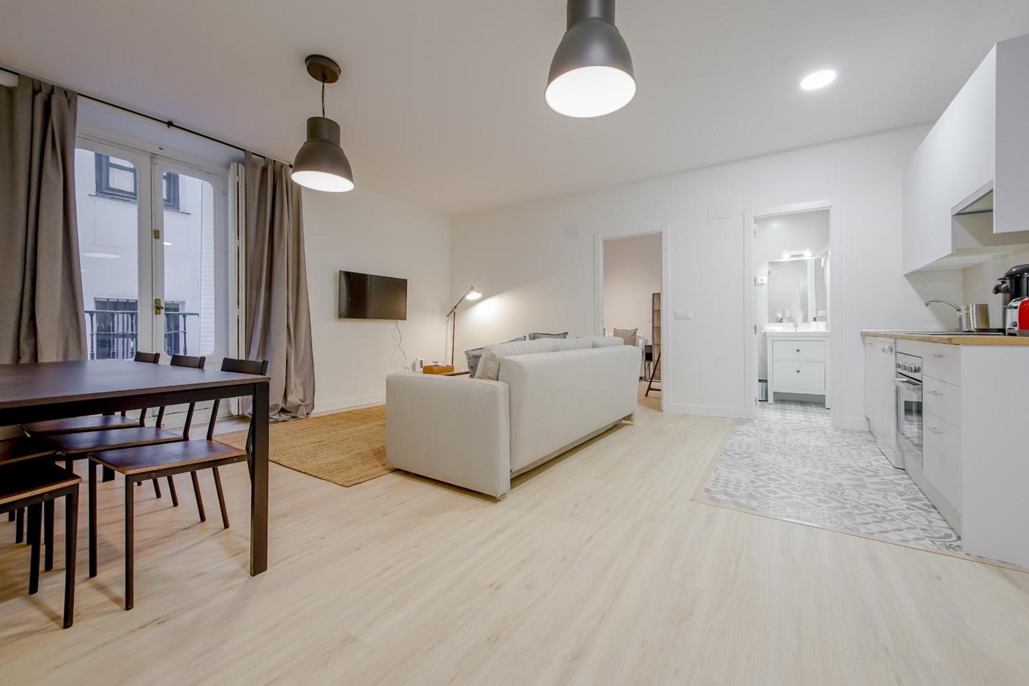 Cozy&New Apartment Para 6Pax En La Plaza De Tirso - Madrid E1 Экстерьер фото